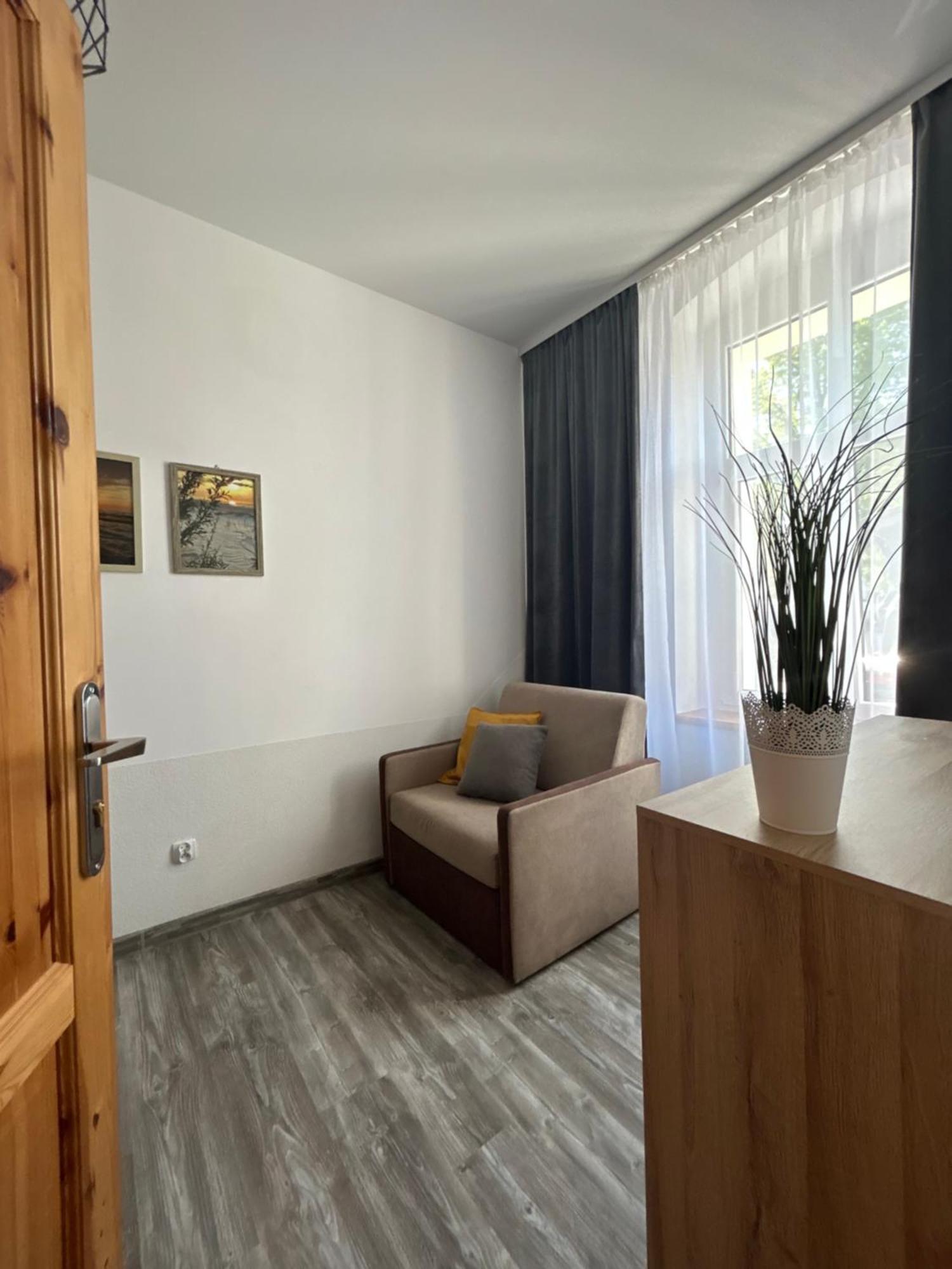 Pokoje Przy Plazy Łeba Exterior foto